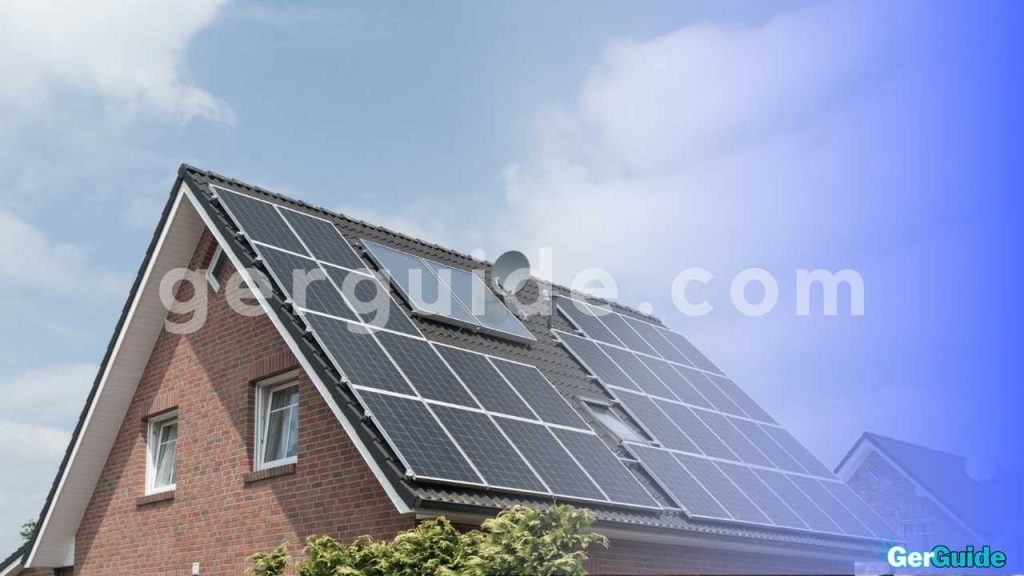 Wie viel Strom produziert eine 10 kWp Photovoltaikanlage am Tag - 1